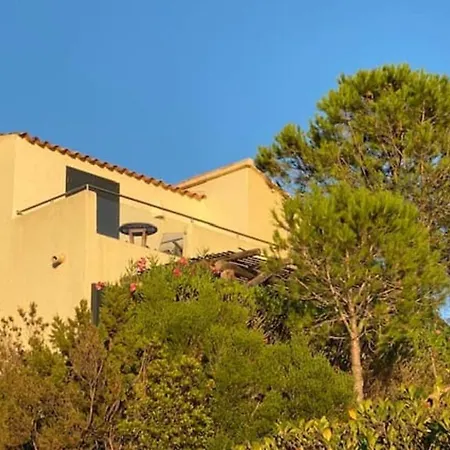 Nest With Great View On The Golf Of Santa Giulia 別荘 *